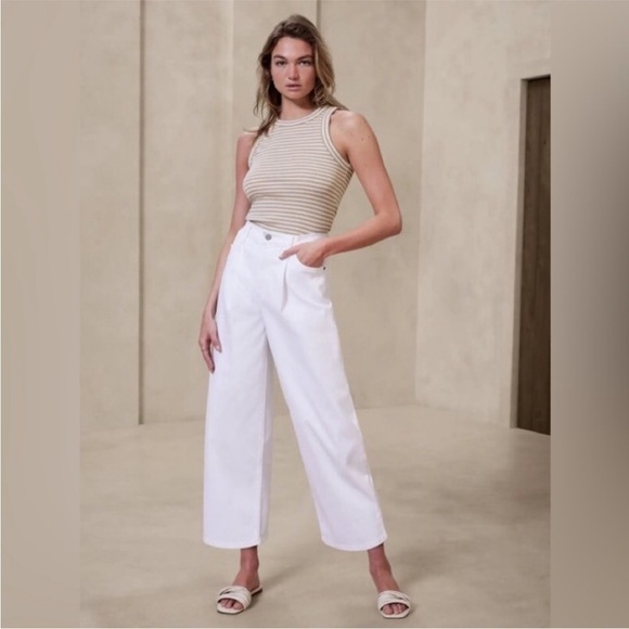 NWT! Banana Republic Pure White High-Rise Wide-Leg Cropped Jean - Multiple 💙 - Picture 1 of 6